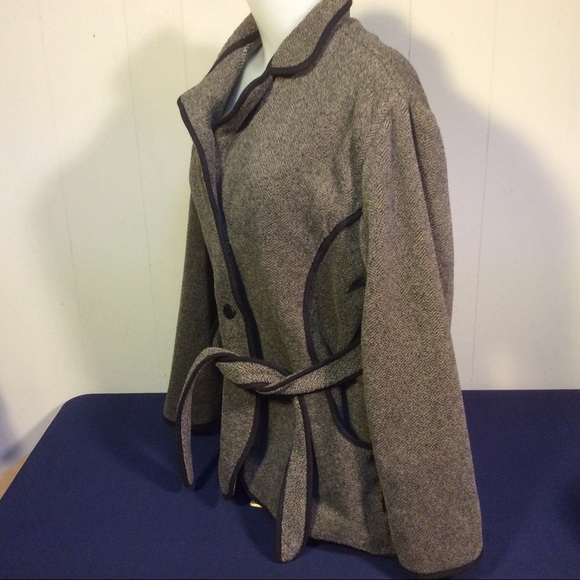 Woolrich vintage women’s Polartec belted coat made USA size large - Picture 4 of 10